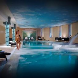 Access to the Hydrotherapy Suite 