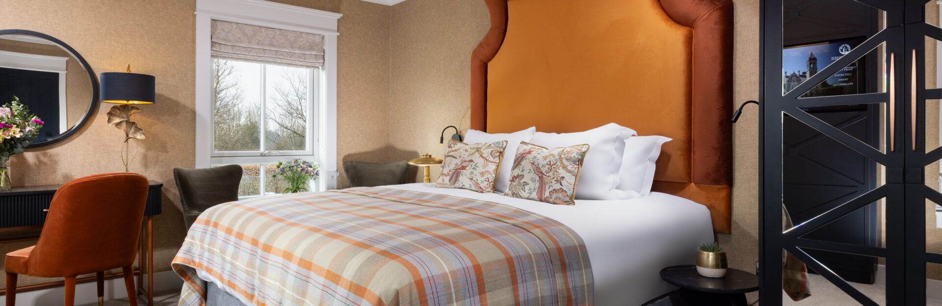 The Tigerlilly Bedroom - Killashee Hotel